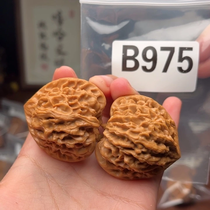 文玩核桃吊坠龙门涧42