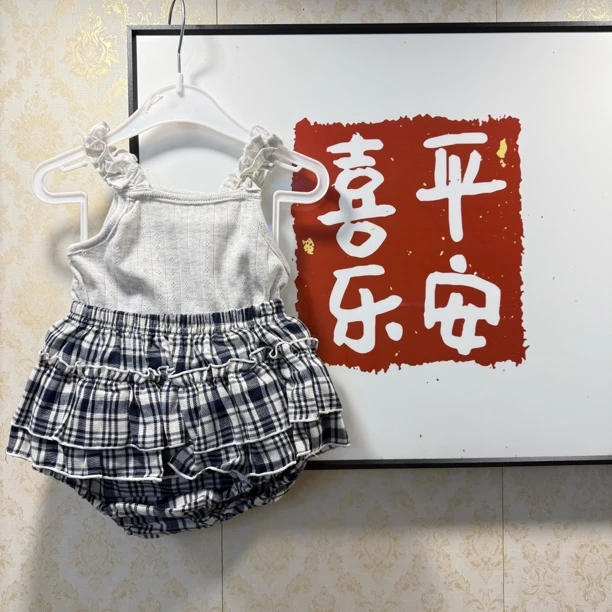 芒果家新款日单小木马坑条五色包屁