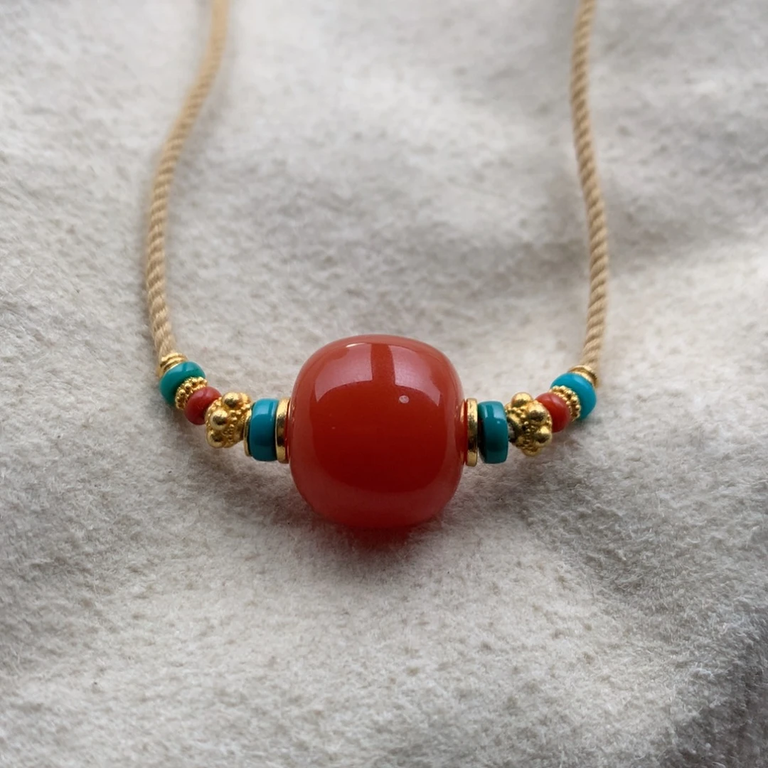 南红玛瑙未镶嵌保山突然原矿南红老型珠配珠