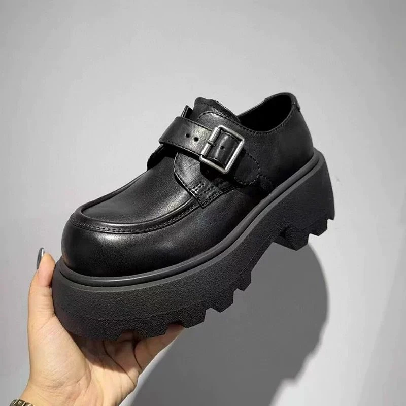 欧洲站百搭女鞋2025秋新款复古百搭松糕乐福鞋英伦风增高厚底单鞋