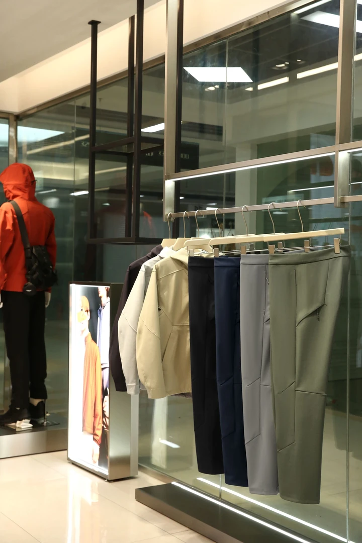 25年秋冬男士加绒防风运动户外保暖立裁软壳长裤