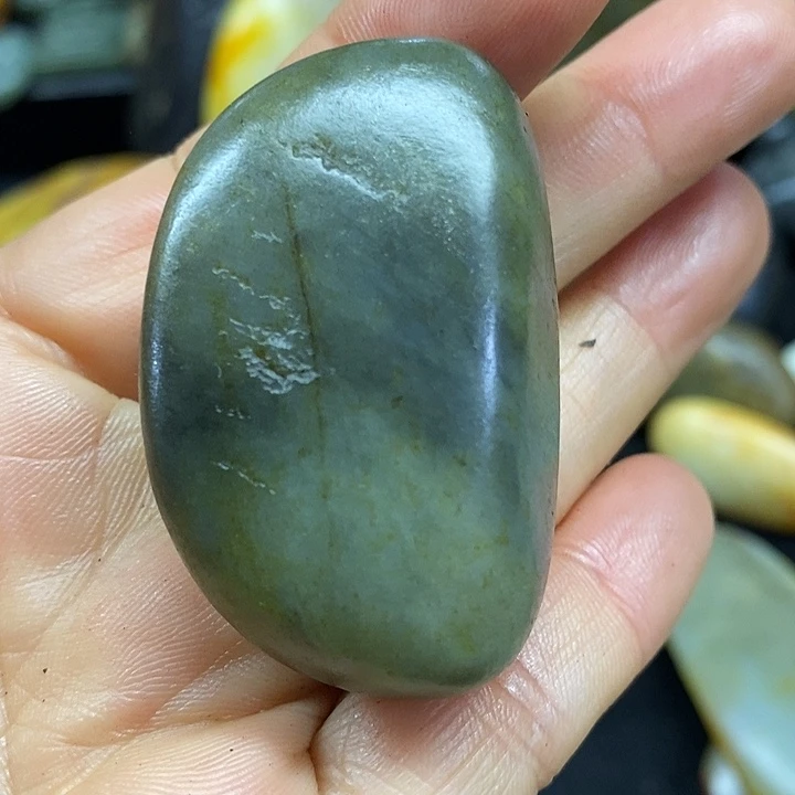 和田玉（子料）未镶嵌挂件