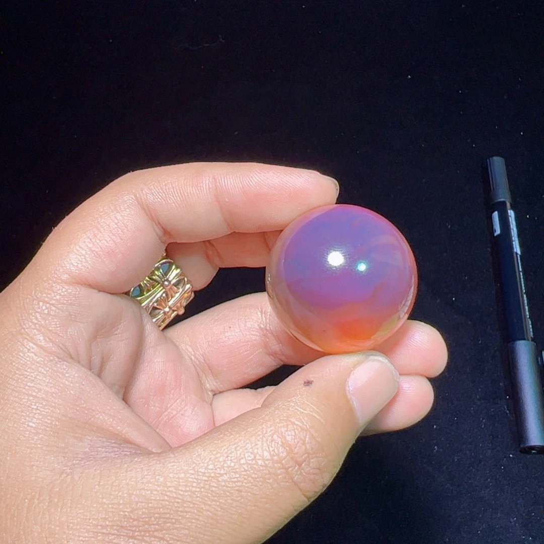 琥珀裸石未镶嵌琥珀