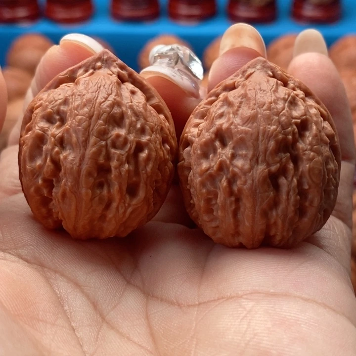 文玩核桃把件狮子毛