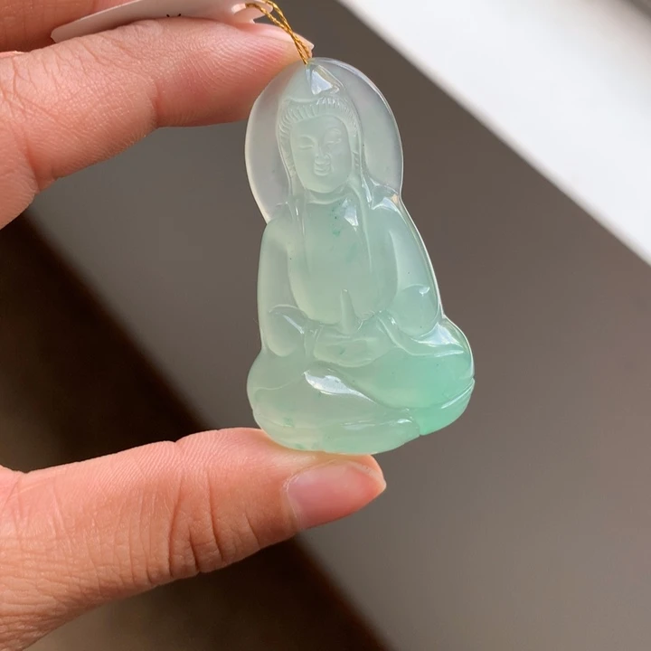 石英质玉颈饰未镶嵌观音