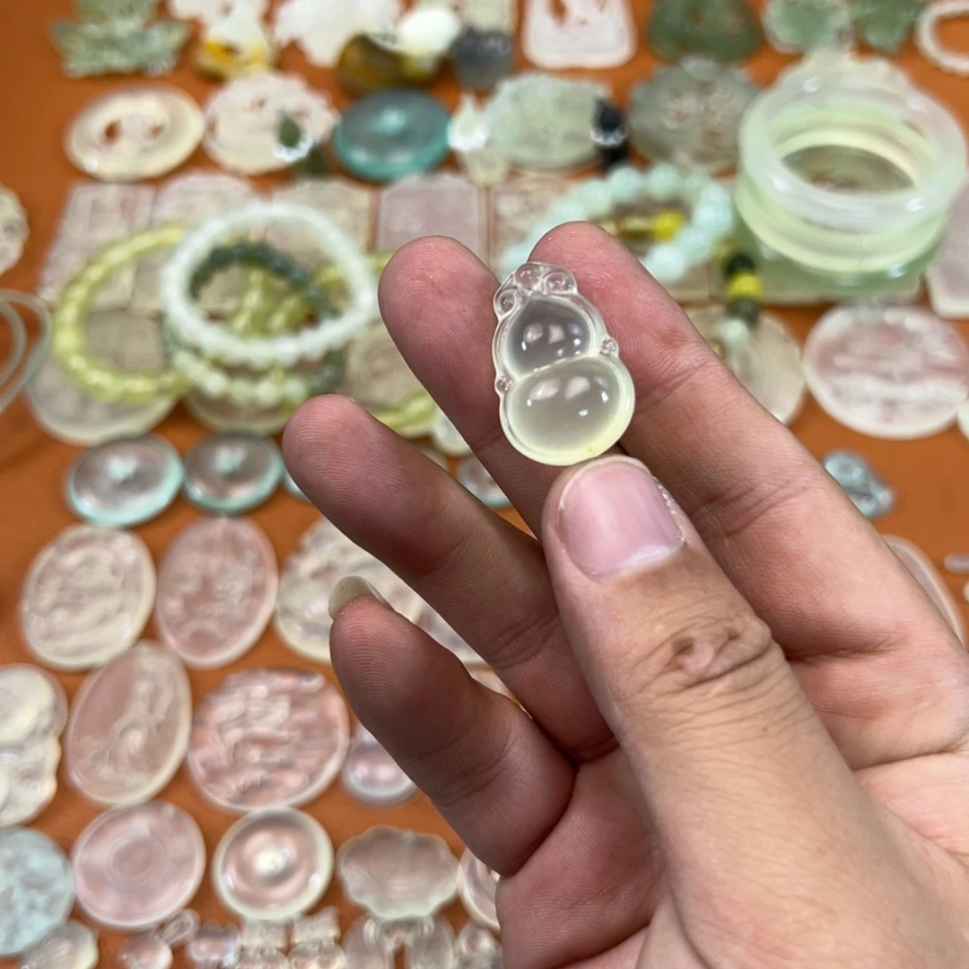 蛇纹石玉未镶嵌多样性随机发一