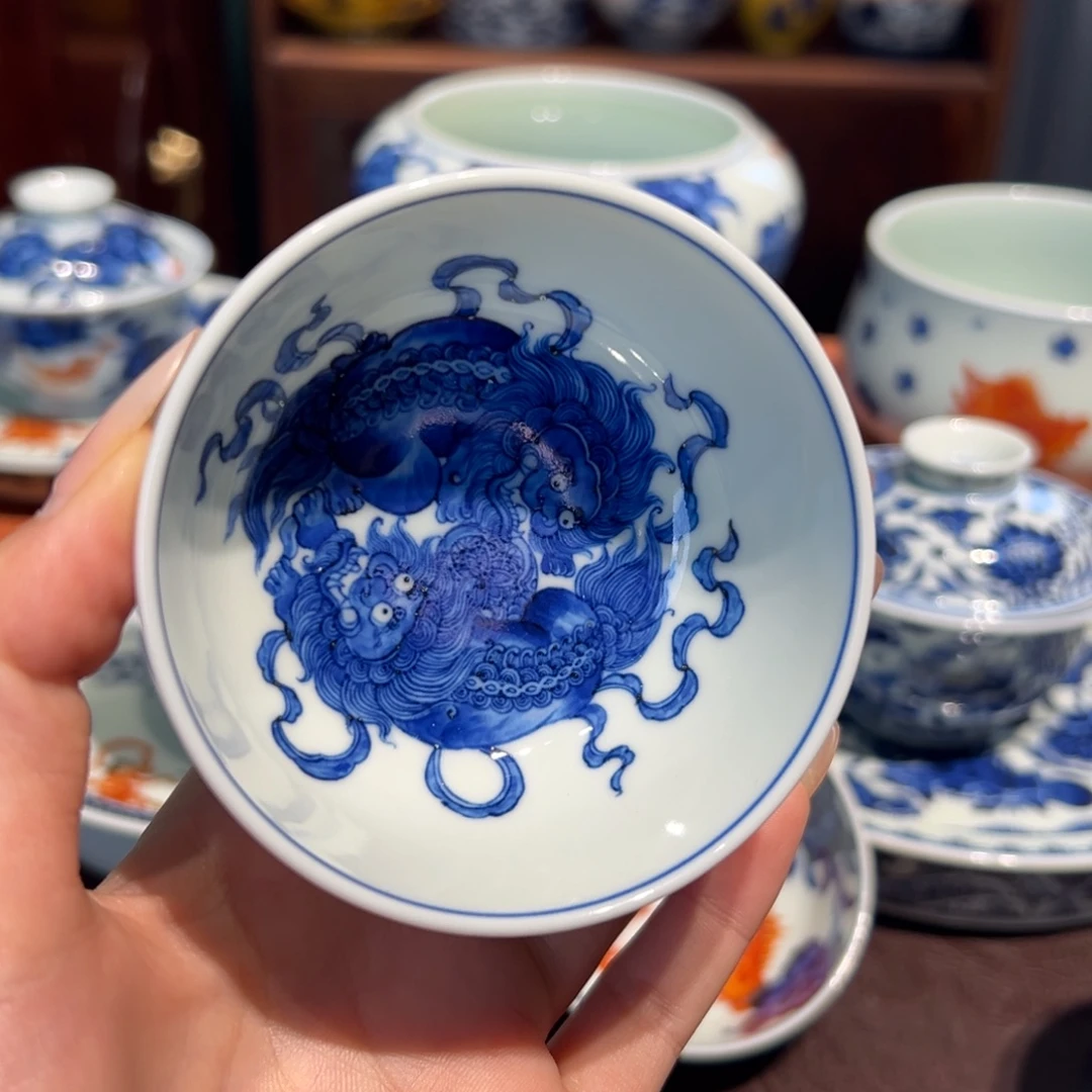 青花雯华堂手绘杯杯