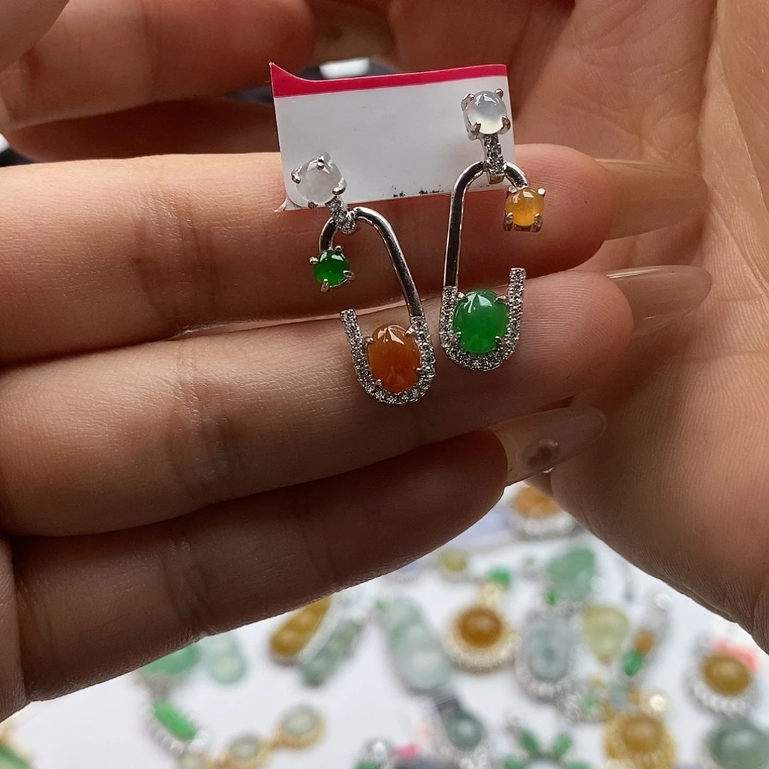 翡翠未镶嵌戒指翡翠