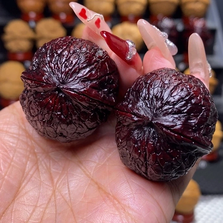 文玩核桃把件金丝绣球52号37尺