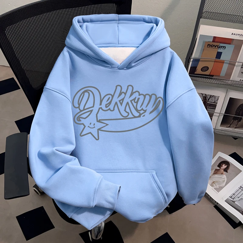 Dekkry潮流简约个性字母印花天蓝色秋冬连帽卫衣男女百搭加厚上衣