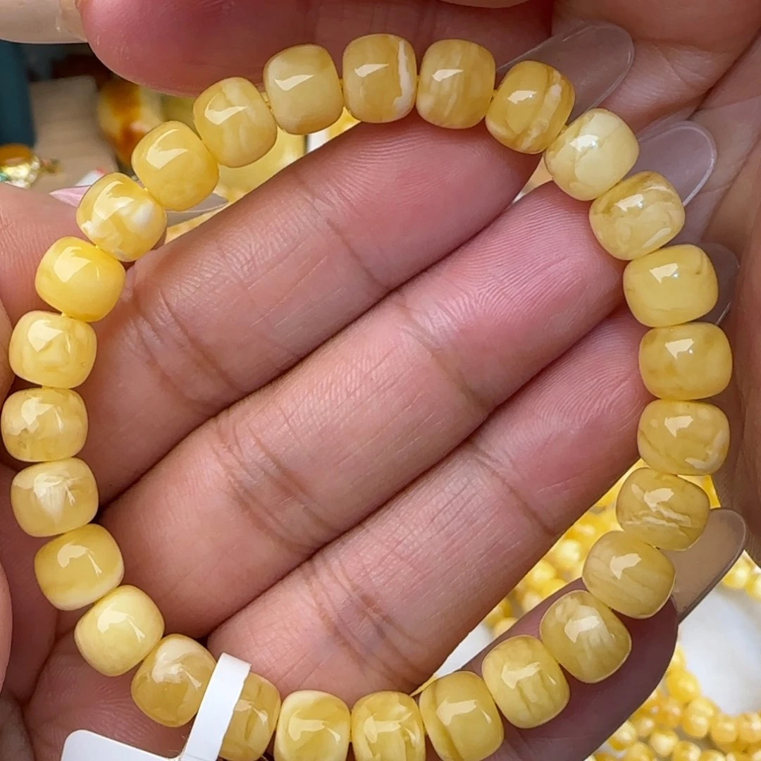 蜜蜡未镶嵌手链妖白花老型手串