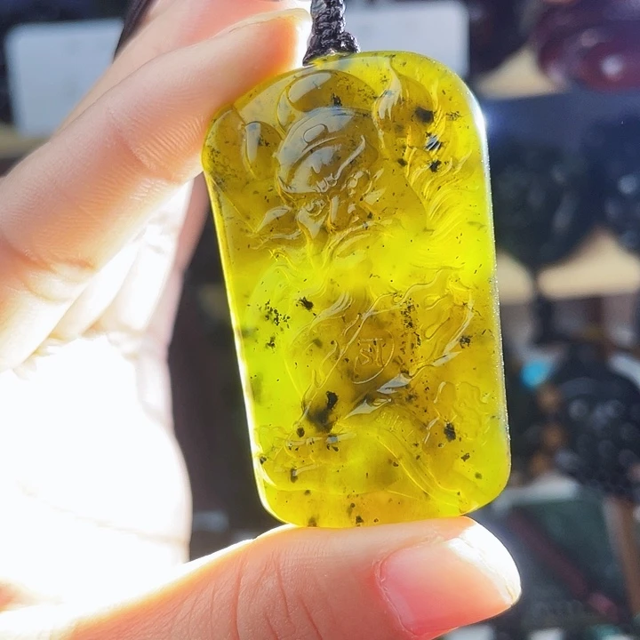 未镶嵌蛇纹石玉颈饰泰山玉钟馗