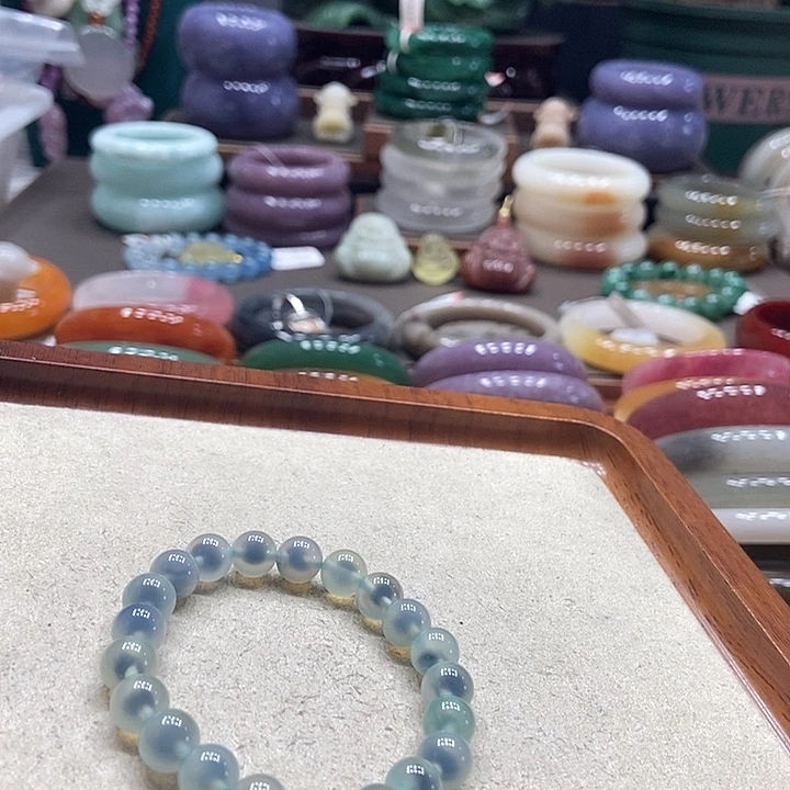 石英质玉未镶嵌手镯