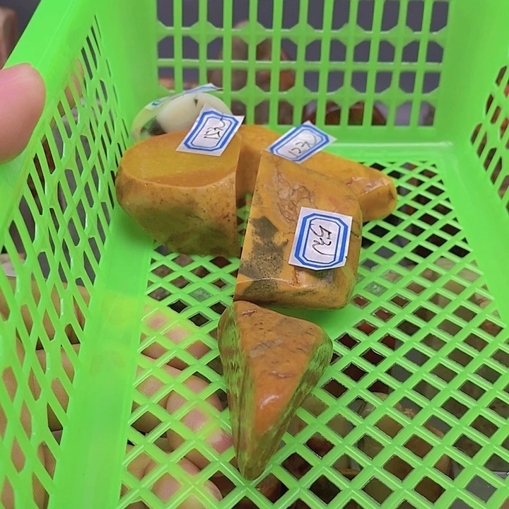 用***2寿山石印石天然原石