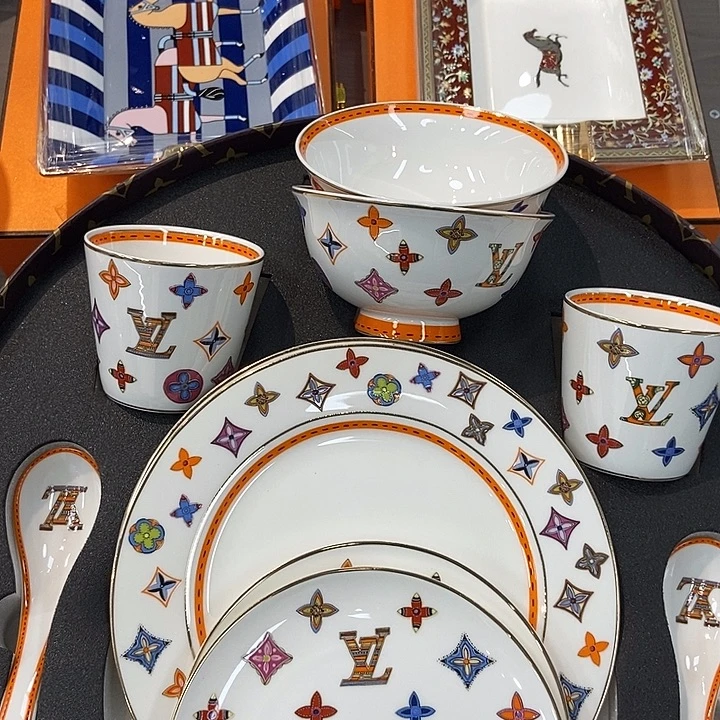 瓷片十几天十几天十几天