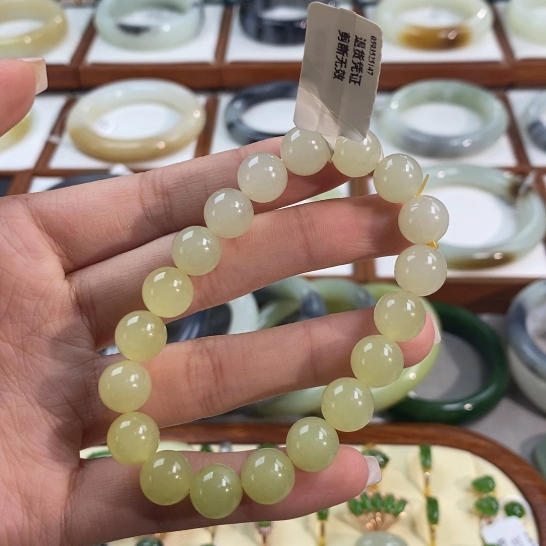 和田玉未镶嵌手镯若羌黄口渐变手串卡10