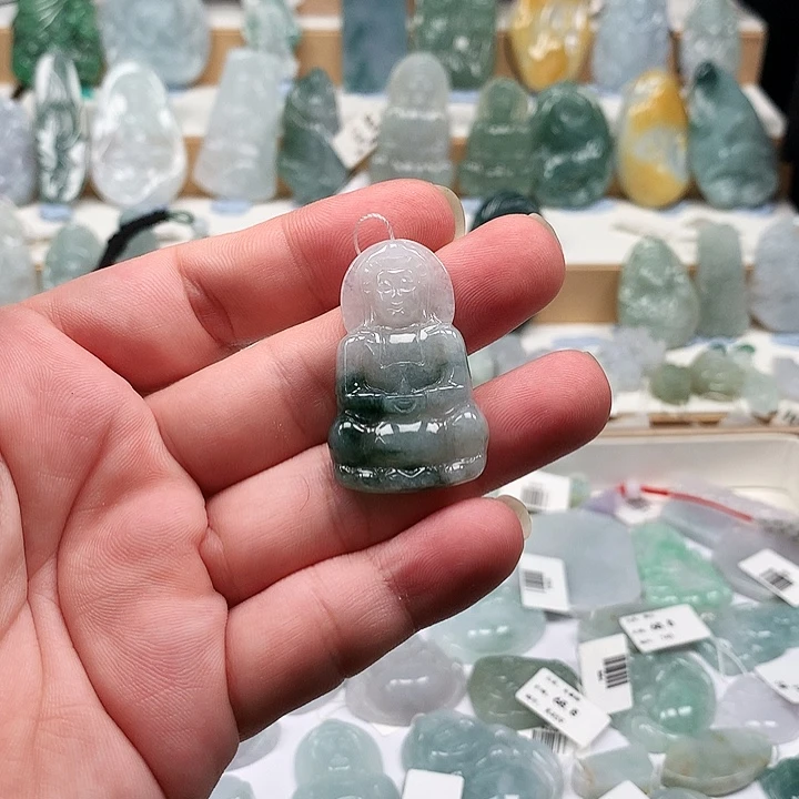 吊坠(不含链)未镶嵌翡翠70观音