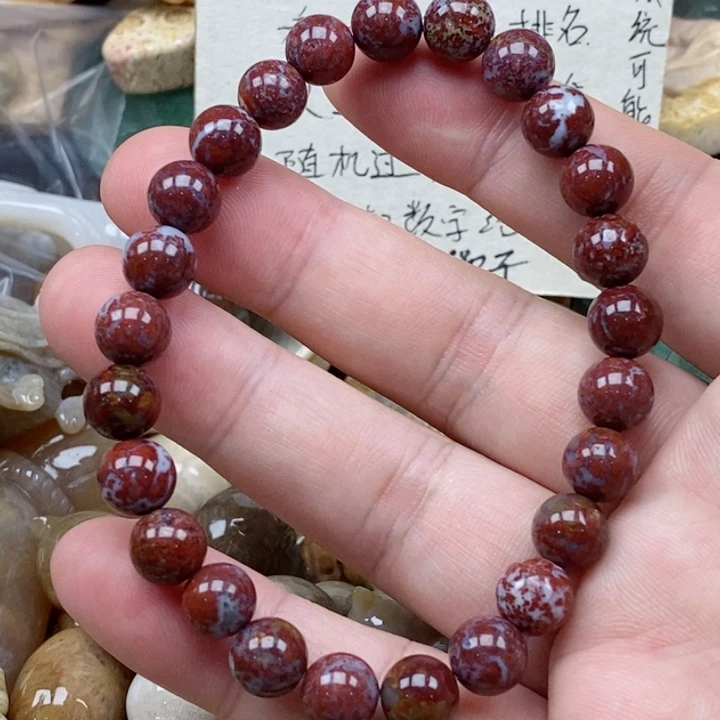 硅化珊瑚（珊瑚玉）未镶嵌颈饰