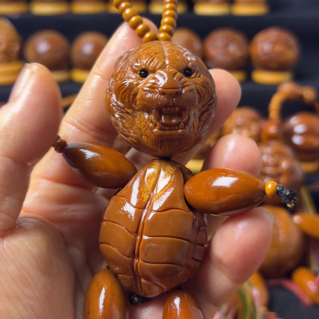 把件橄榄核小老虎