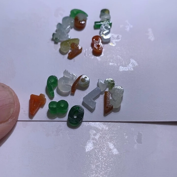水***漬未镶嵌定制翡翠毛货