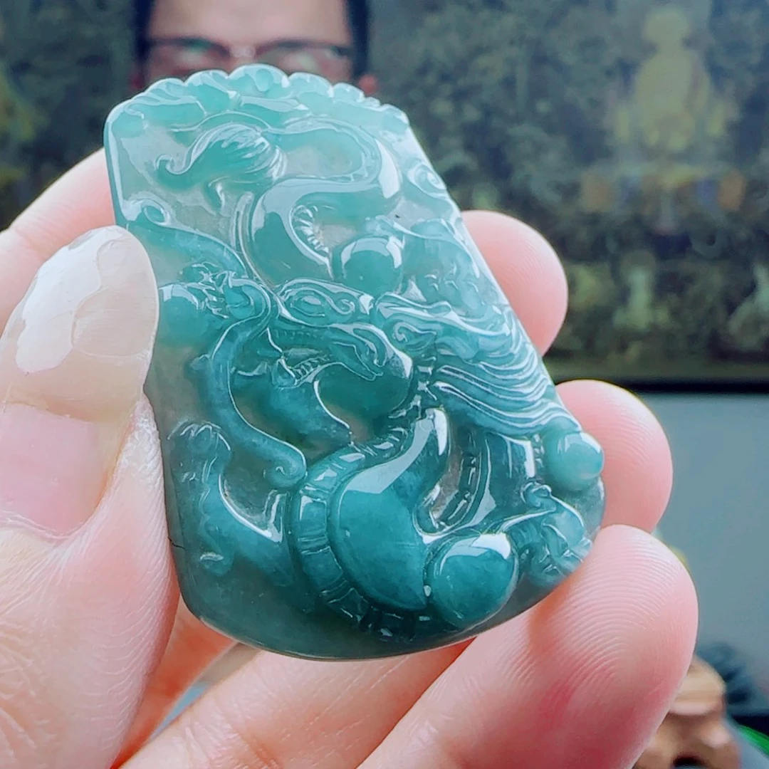 翡翠未镶嵌颈饰1222345