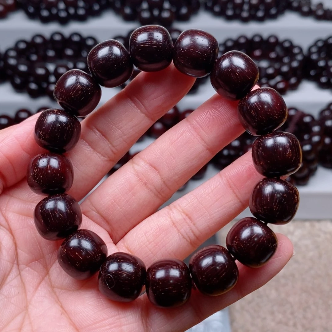 檀香紫檀（小叶紫檀）老****们1314