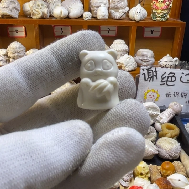 皮质非金属配饰鹿角雕刻珠子熊猫