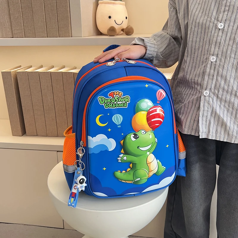 新款恐龙书包幼儿园男孩小中大班减负双肩包太空人学前班护脊背包