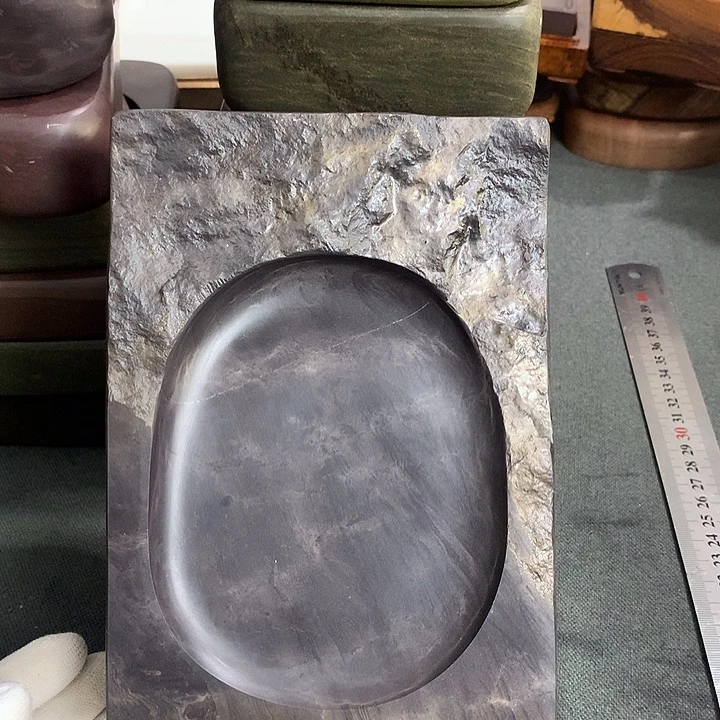 广东肇庆原石端砚