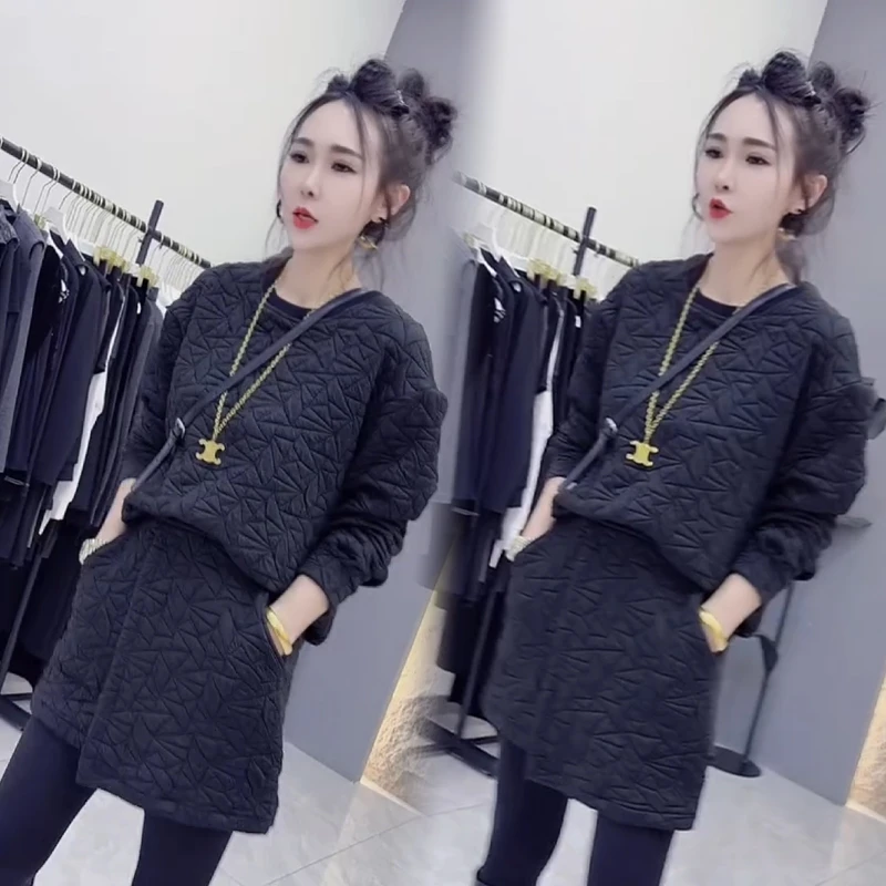 2025秋冬新款时尚显瘦气质网红高档套装女高级百搭宽松大码两件套