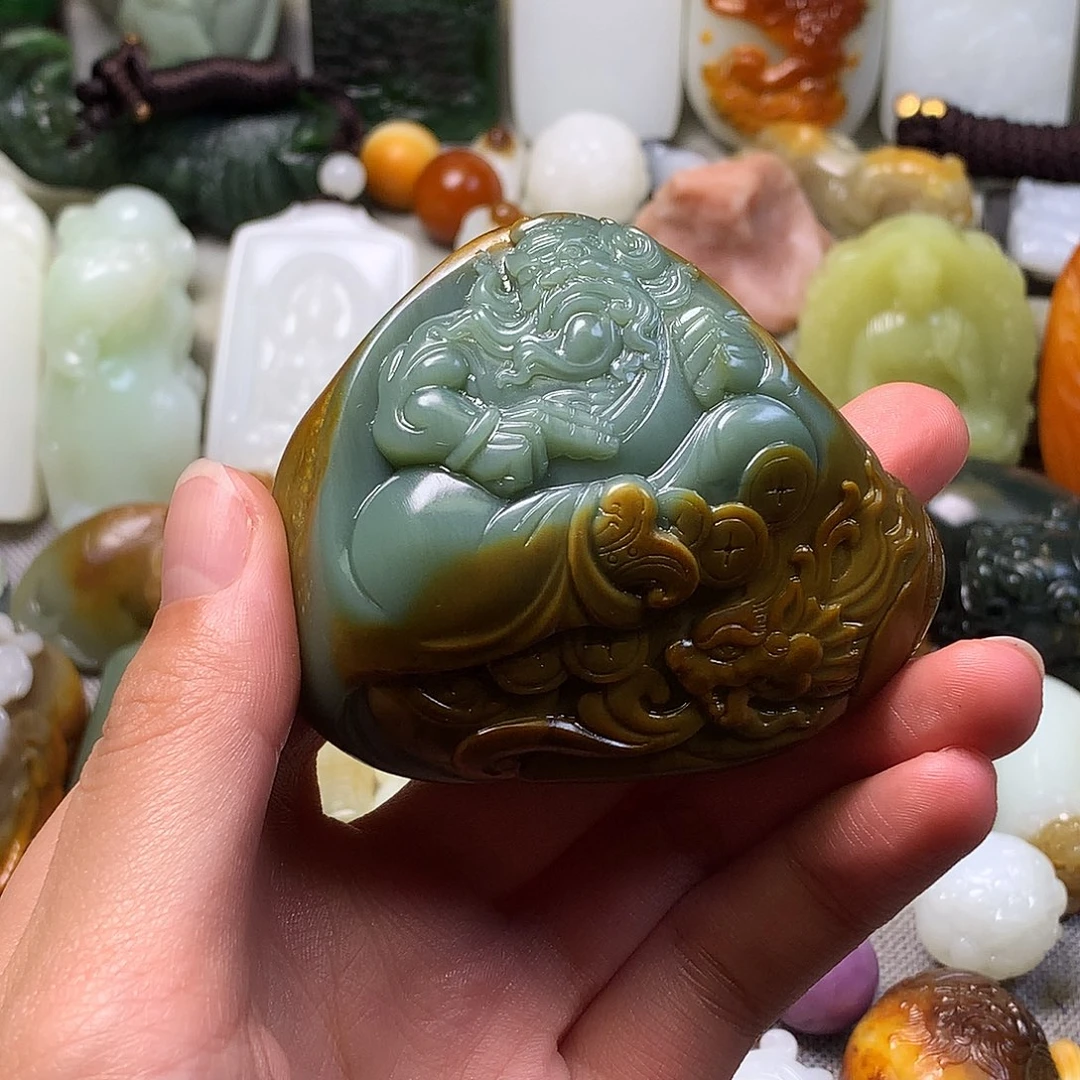 未镶嵌和田玉挂件佳*