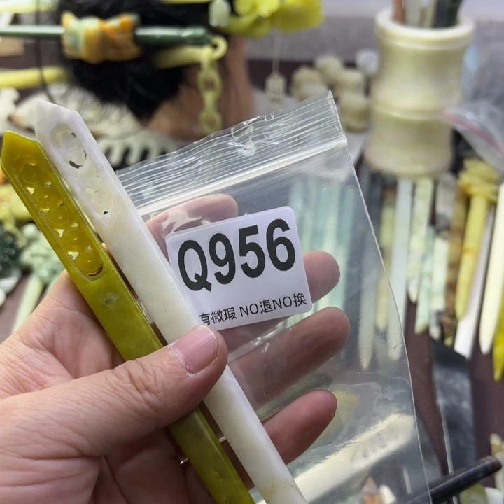 蛇纹石玉发饰合金东*