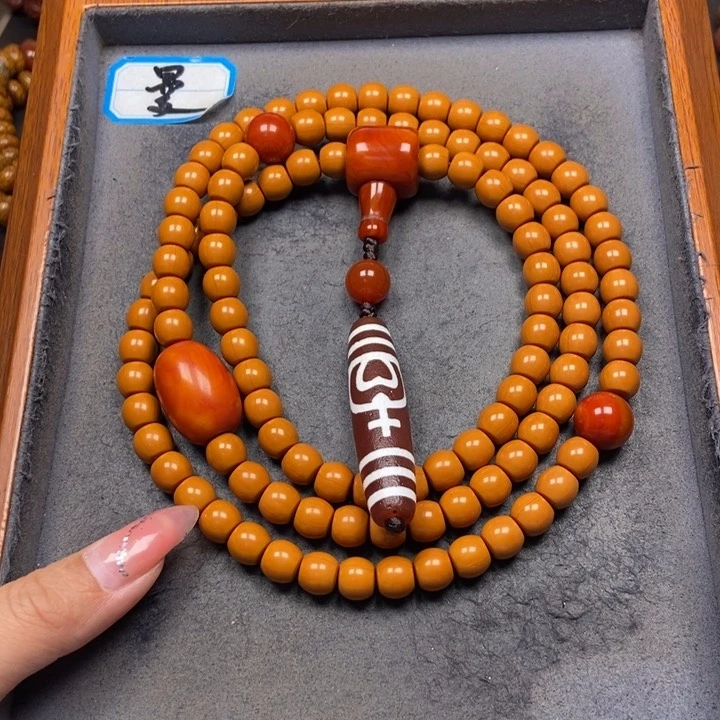 猴头核桃吊坠菩提