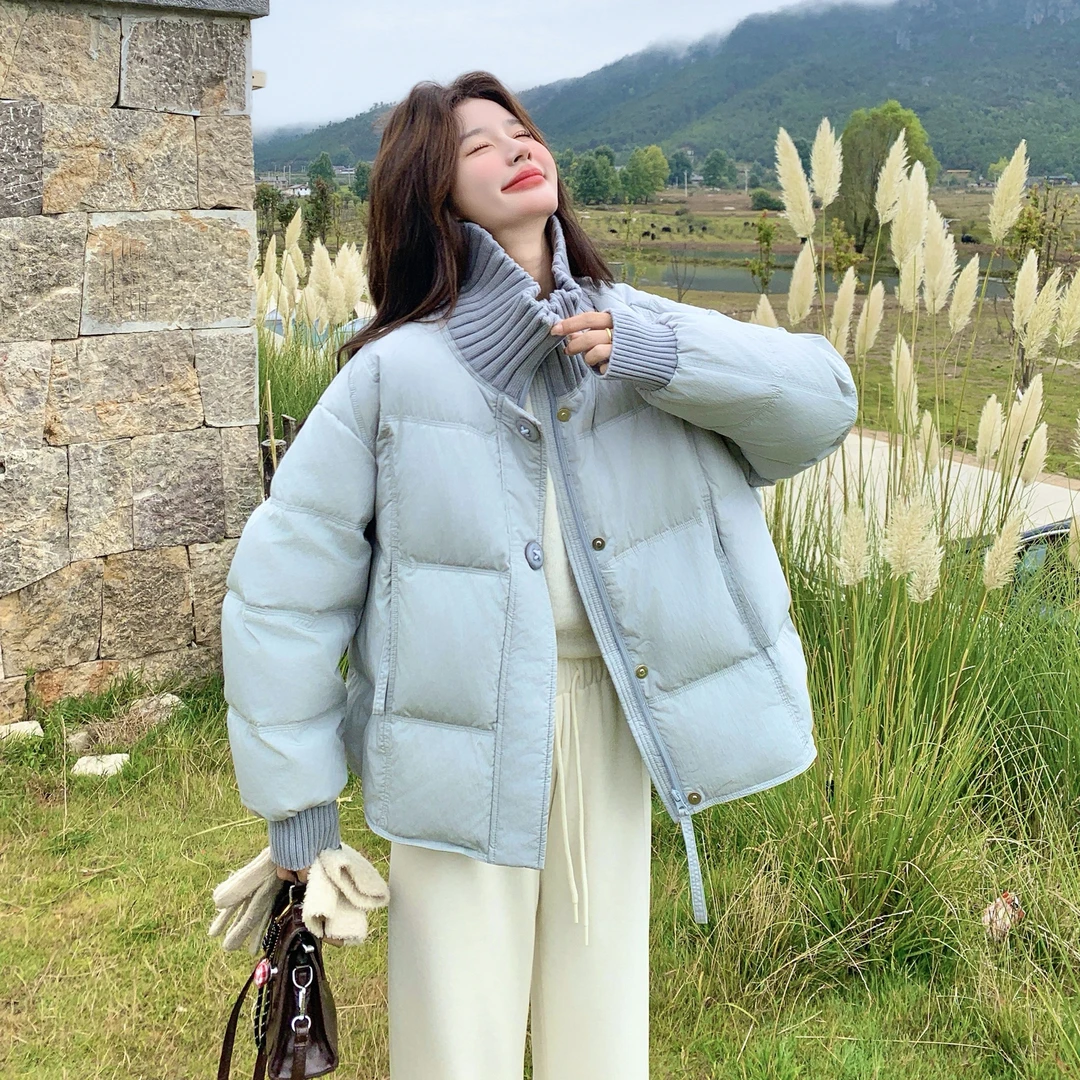 蓝色针织拼接立领短款羽绒服女2025冬季新款韩系加厚90白鸭绒外套