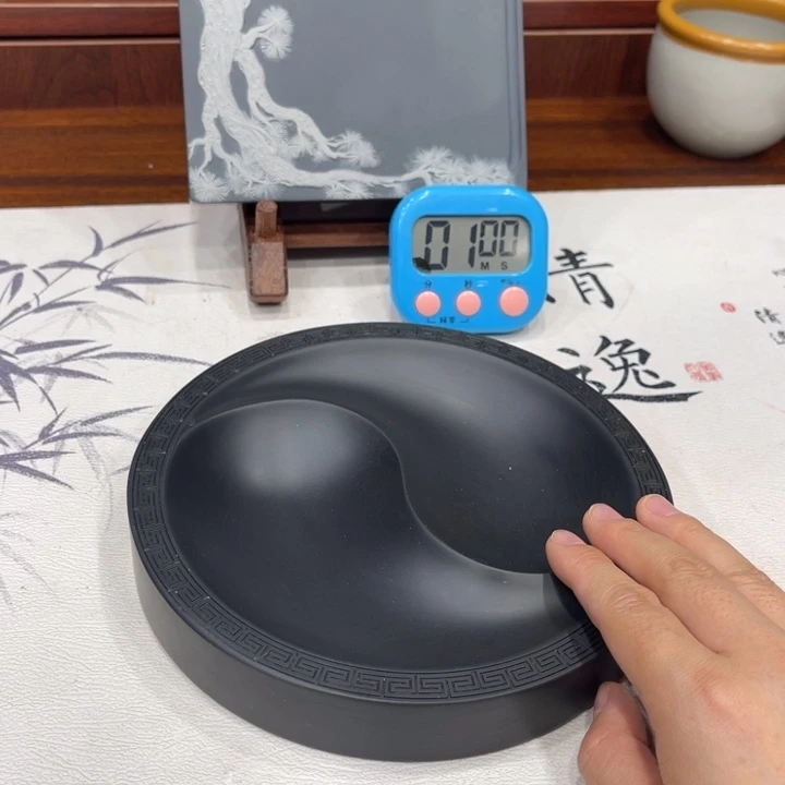 于*为易砚黑玉岩