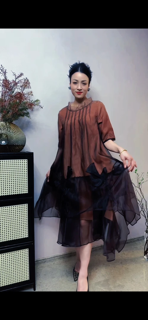 卓拉夏季纯色立领拼接蕾丝中袖欧根纱女士连衣裙时尚气质