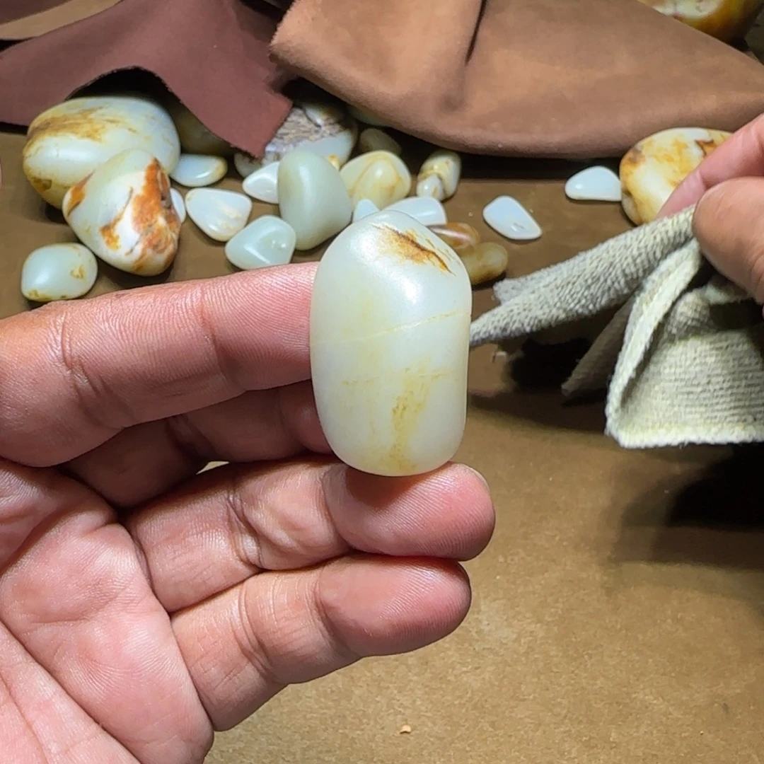 子****和田玉（白玉）未镶嵌颈饰