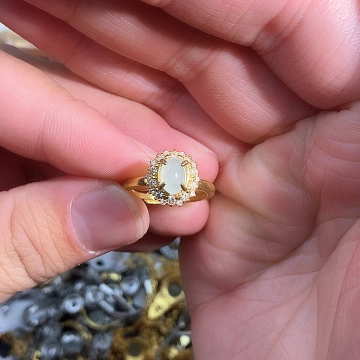 翡翠未镶嵌戒指翡翠首饰未镶嵌戒指37