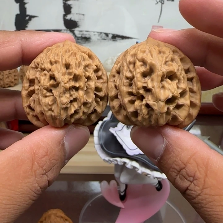 文玩核桃把件39霞云岭，全品（天使之翼）