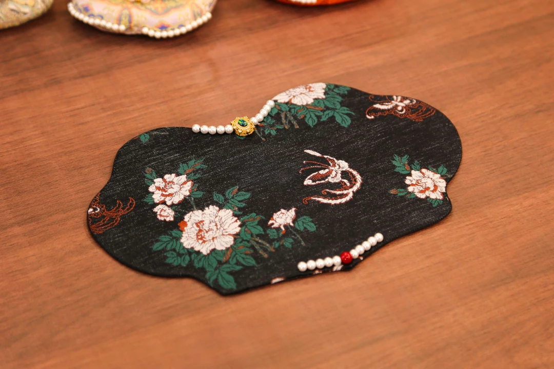 CX618原创设计 手工珠绣款 织锦缎茶席壶垫 轻奢高档国风杯垫