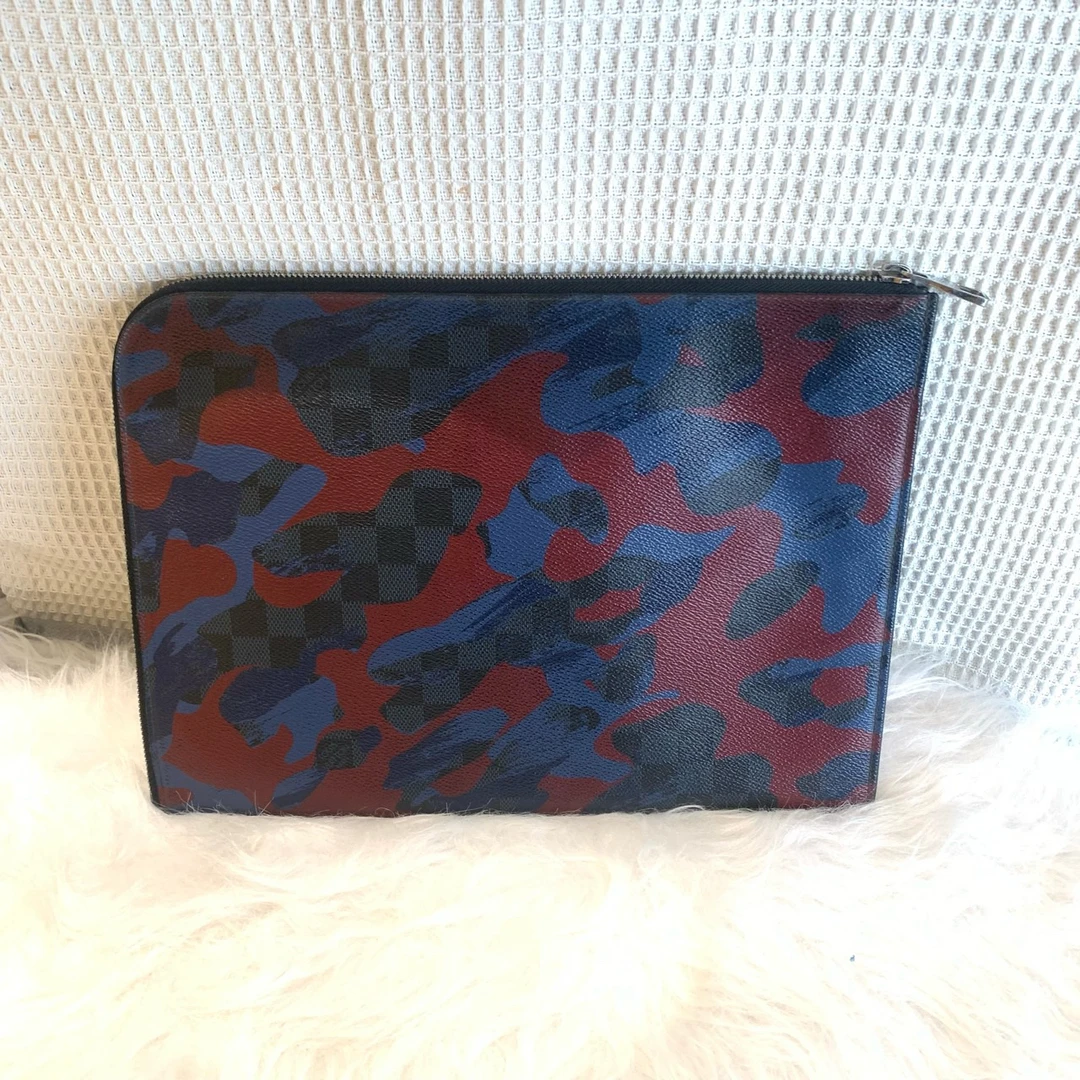 95新 LouisVuitton/路易威登 红蓝色迷彩花纹拼色手拿包 8162911