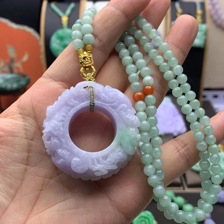 九***·翡翠未镶嵌吊坠(赠链)