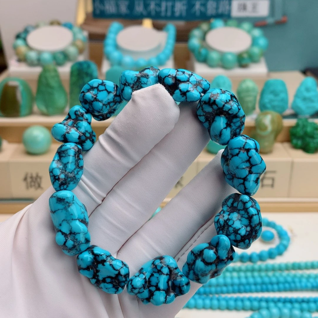 绿松石未镶嵌挂件