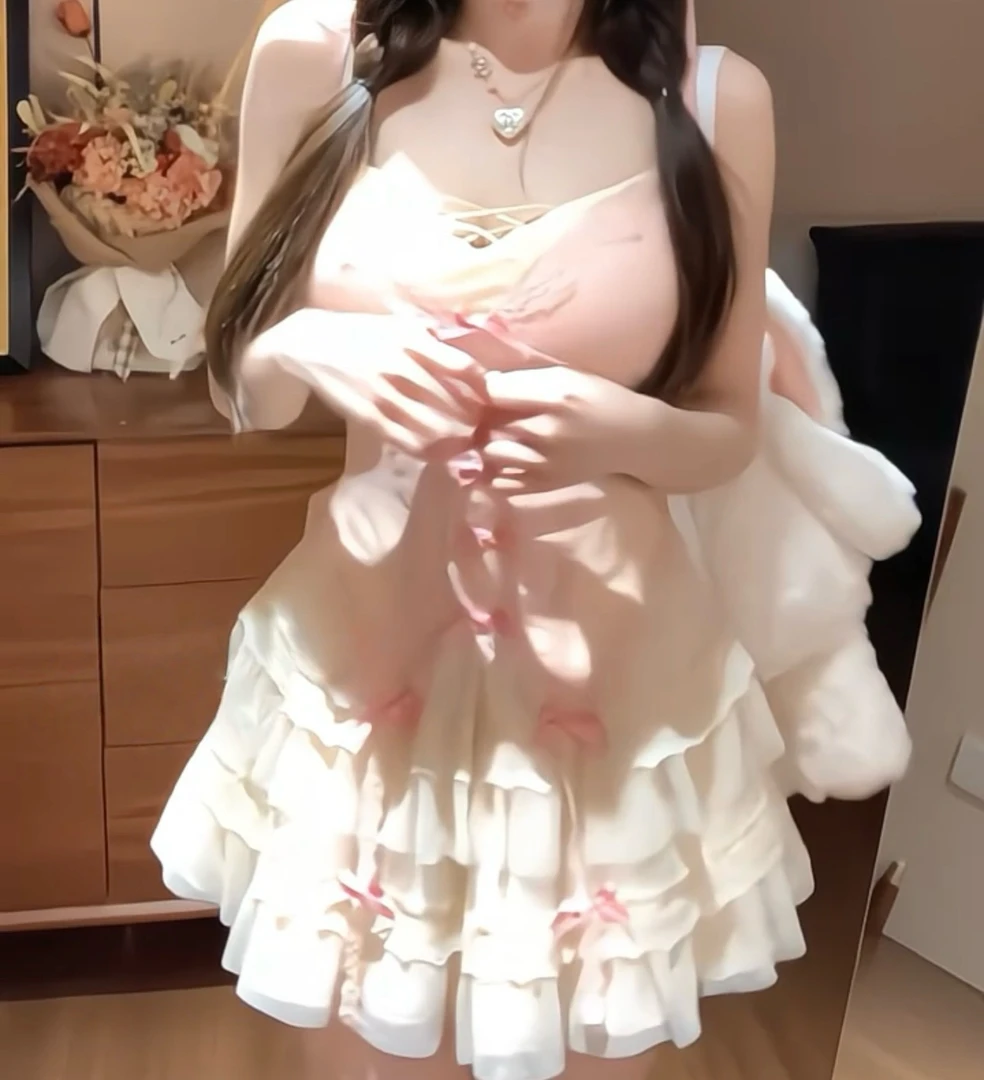 仲夏芭蕾 夏季新款纯欲风温婉大方小众设计出游甜美可爱上衣半裙