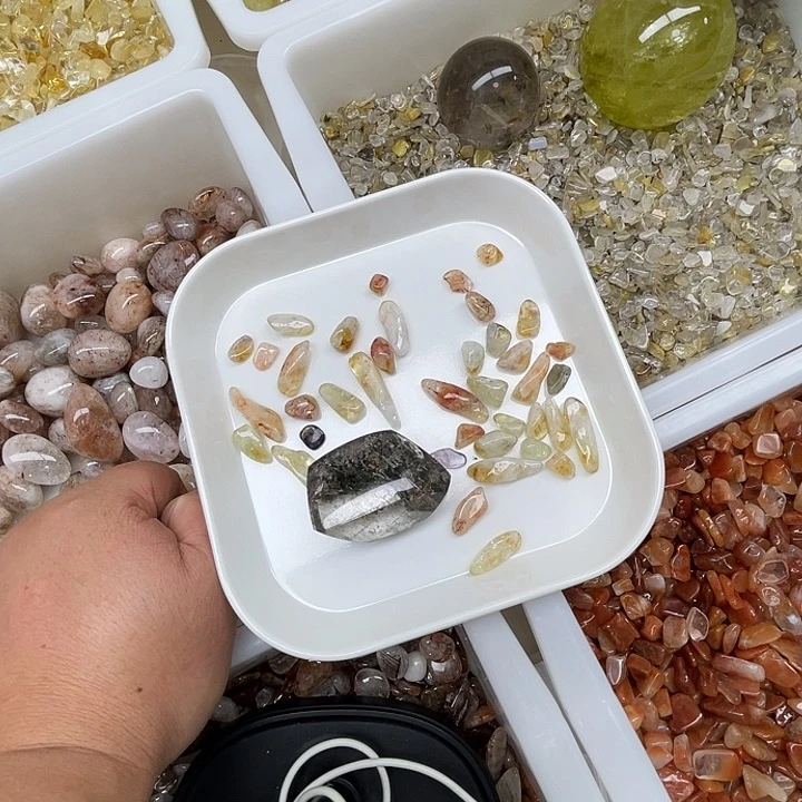 动***间水晶珠宝半成品未镶嵌