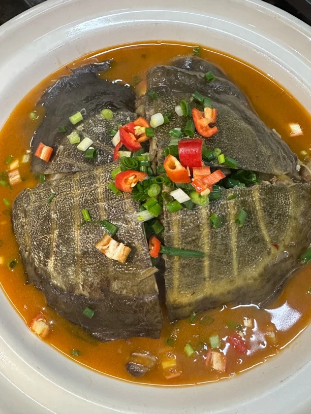 鲁钵士 红烧水鱼钵1200g+谷鸭1000g 湖南常德钵子菜