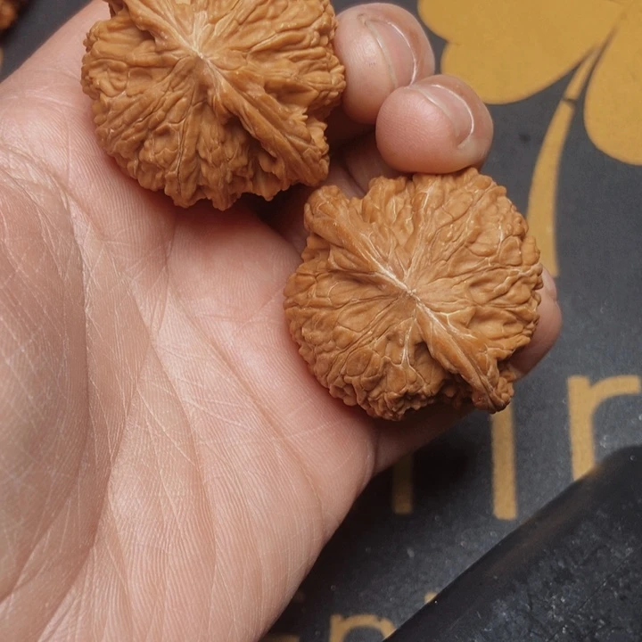 文玩核桃吊坠文玩21