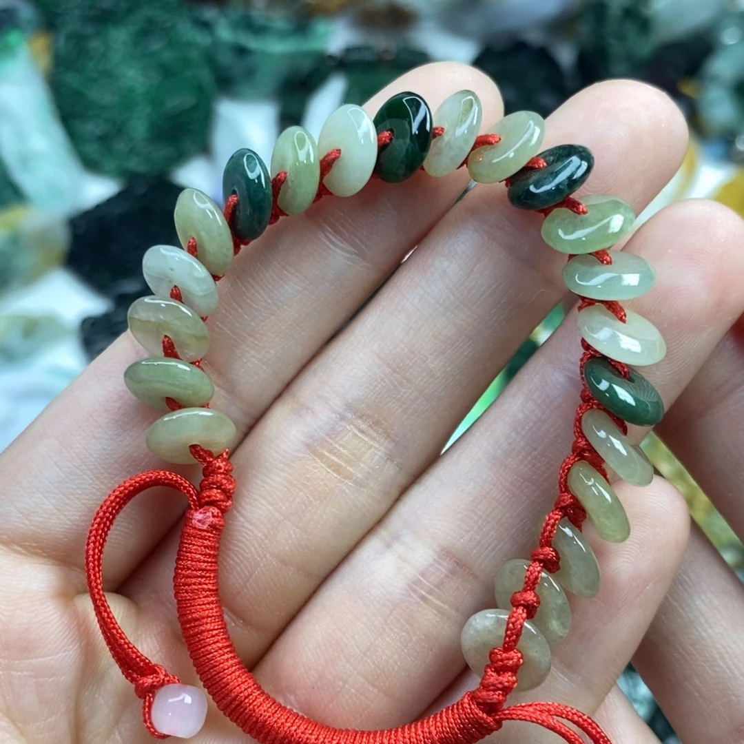 翡翠未镶嵌颈饰吊坠