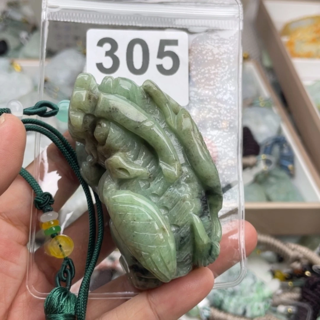 【闪购商品】翡翠颈饰未镶嵌О****ь翡翠