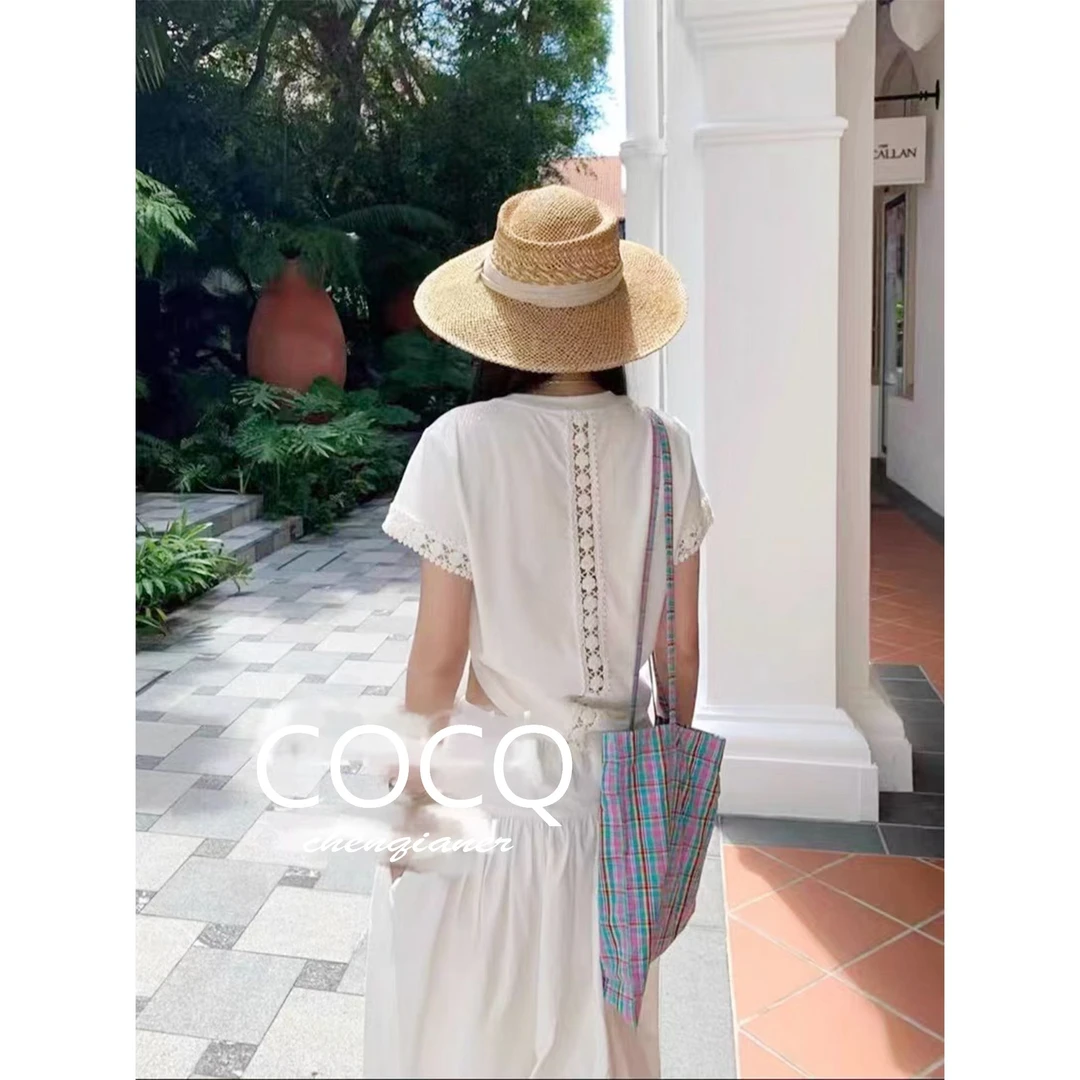 【COCQ】蕾丝袖后背镂空圆领T恤钩花边打底短袖上衣简约百搭